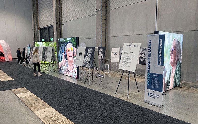 Begegnungen, die bleiben: Die Edgar und Nina Kummerfeldt Stiftung beim Deutschen Pflegetag in Berlin