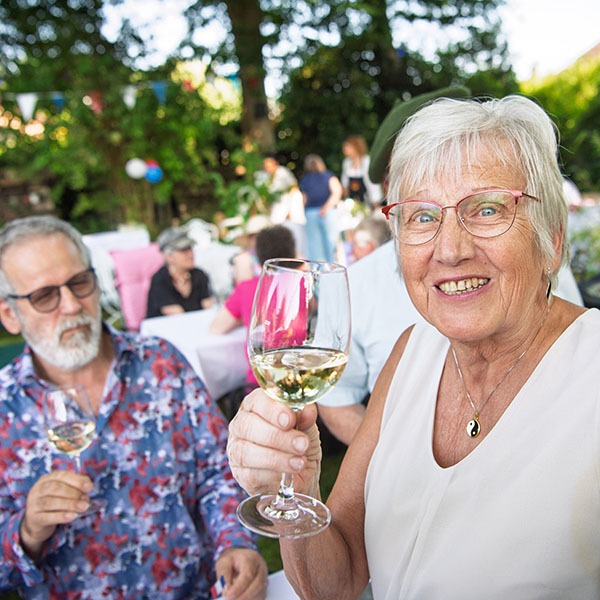 „Ein französischer Abend“ – Ein Nachbarschaftsfest nicht nur für Senioren