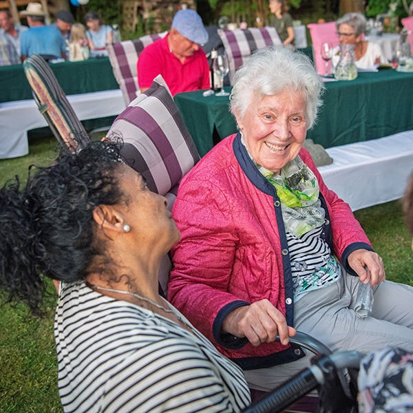 „Ein französischer Abend“ – Ein Nachbarschaftsfest nicht nur für Senioren